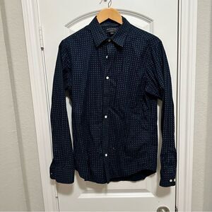 Banana Republic Long Sleeve Button Down Men’s Size Small